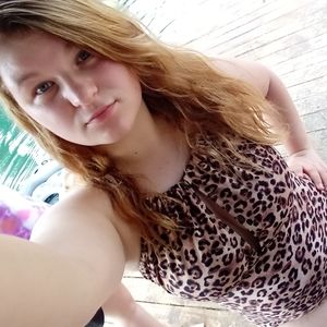 Meet your Posher, Savannah